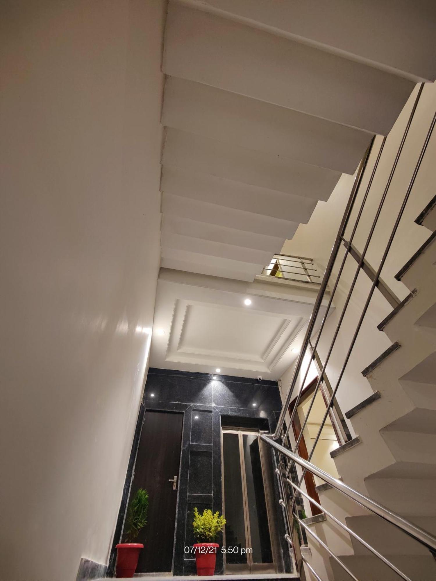Mds Royal Resort Tulsipur エクステリア 写真